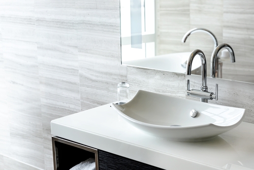 https://jawright.com/media/magefan_blog/2019/02/Porcelain-Bathroom-Fixtures.jpg